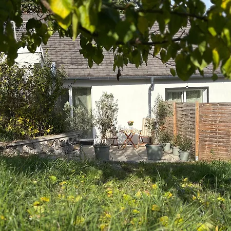 Naturgartenurlaub In Steffis Appartement